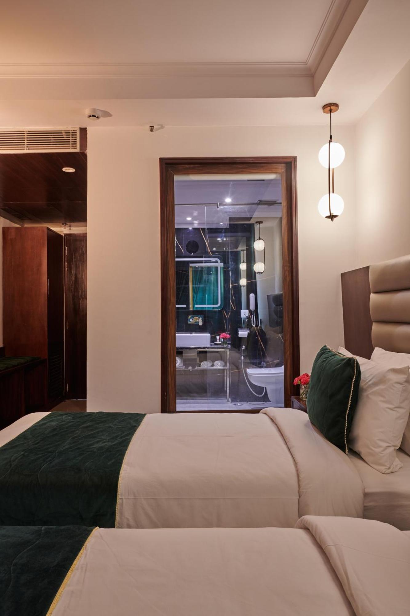 Deventure Sarovar Portico Patel Nagar New Delhi Eksteriør bilde
